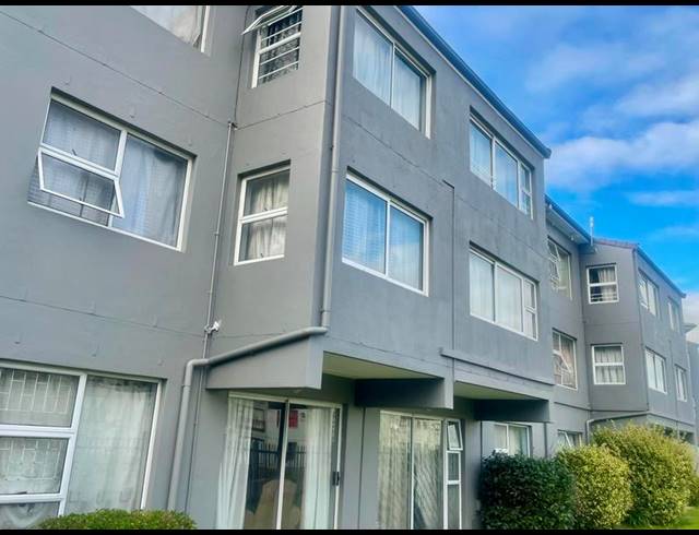 2 BEDROOM APARTMENT FOR SALE IN SANLAMHOF